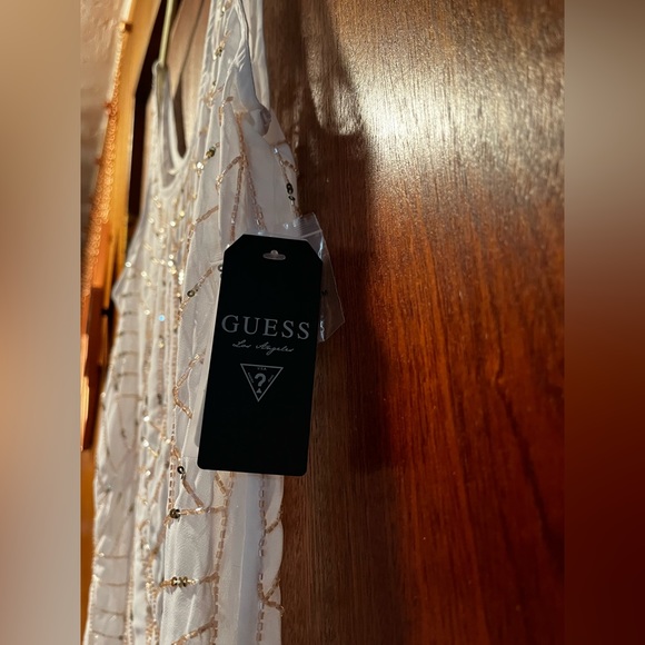 Guess Embellished Sheer Sleeveless Beaded Top Women's M - Picture 10 of 11